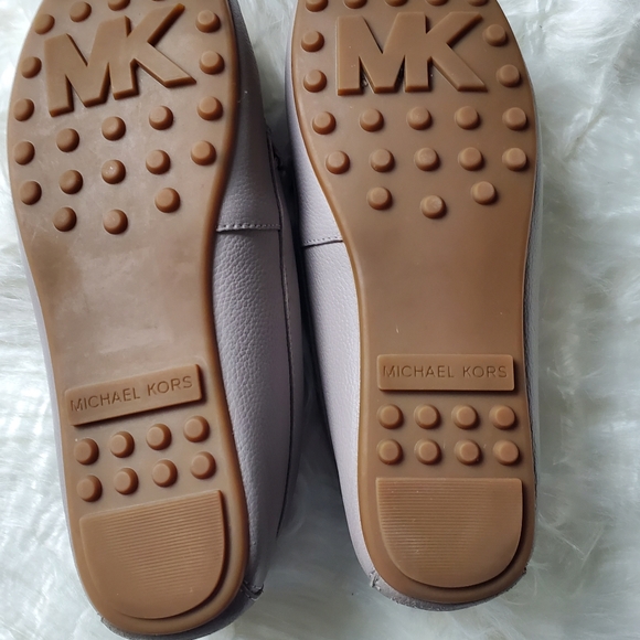 Michael Michael Everett Moc Leather Loafer Driver - Picture 5 of 7